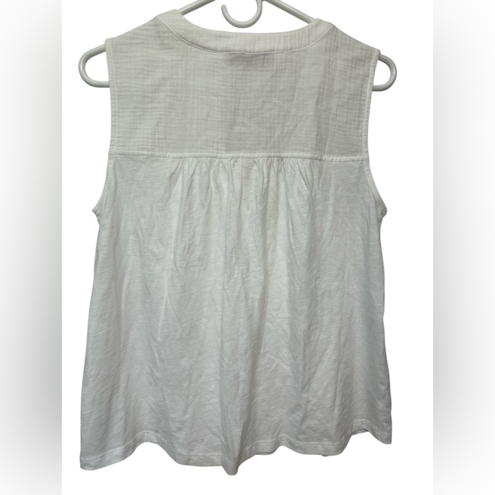 NWT Loft white vneck sleeveless cotton blouse - Picture 2 of 6